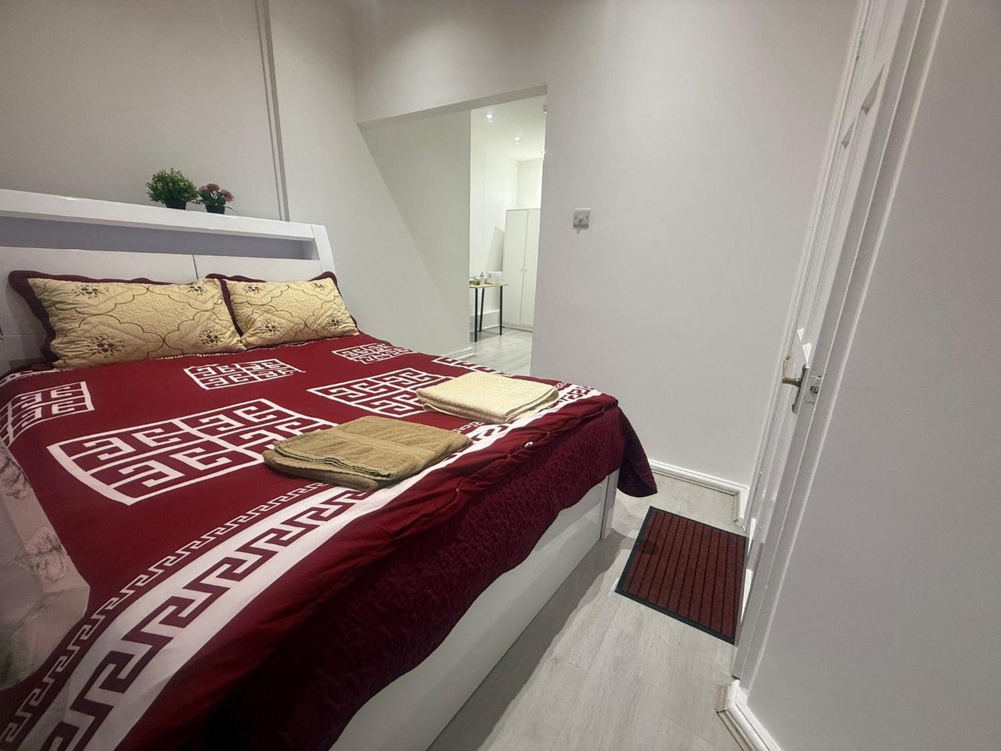 Bed & Breakfast Y2 *